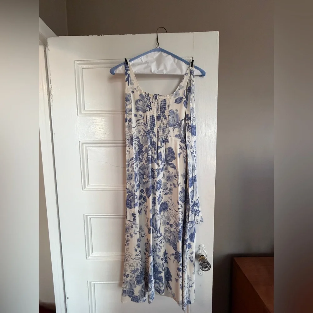 Reformation Twilight Dress - Lucerne - Size 6 - Picture 7 of 7